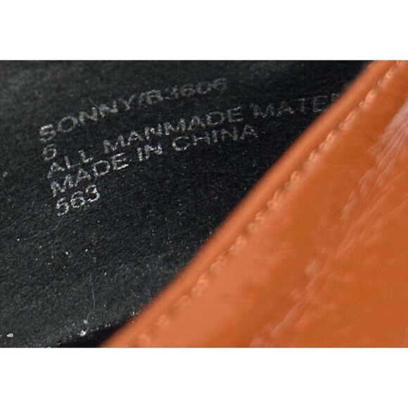 Blondo Loafers Size 5 Brown Slip On Waterproof Block Heel Chain Detail NEW - Picture 8 of 9